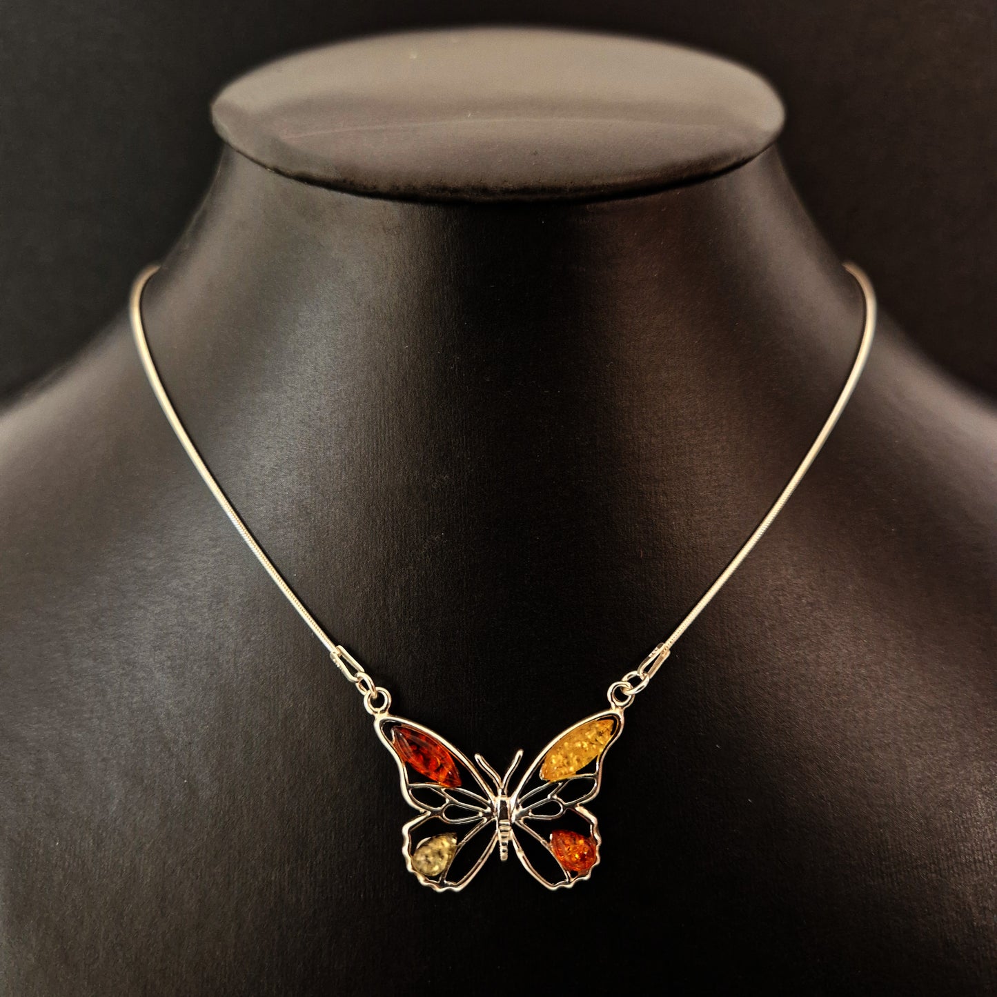 Amber big butterfly necklace