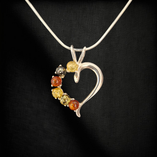 Amber hart pendant