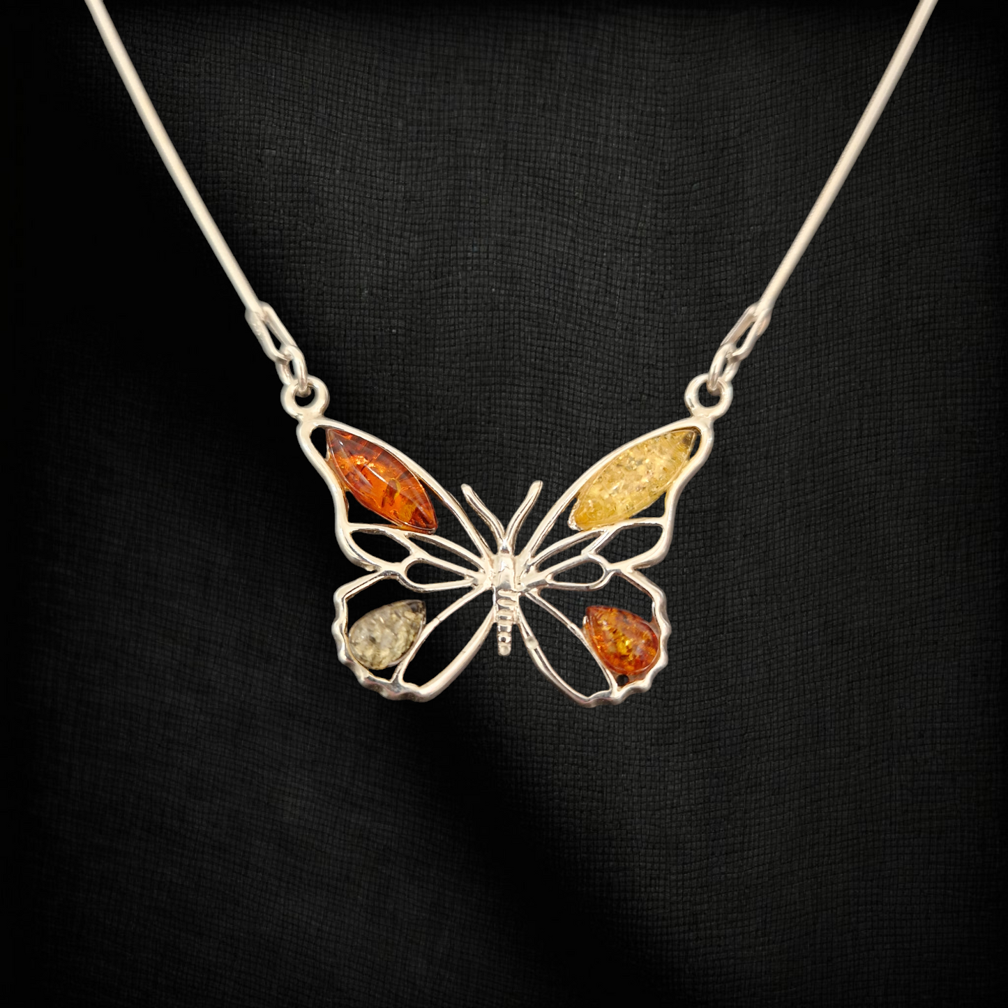 Amber big butterfly necklace