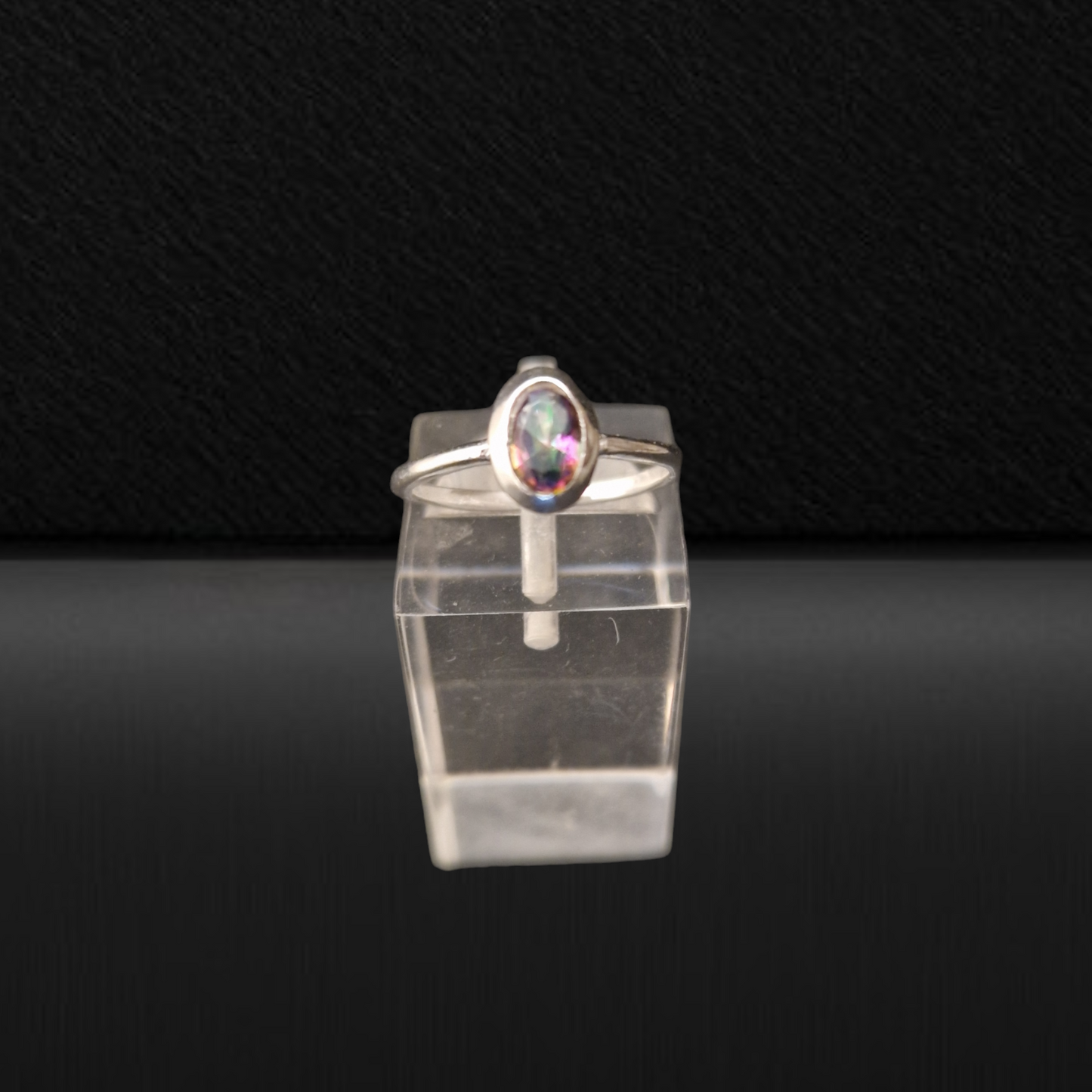 Ring Radient Charm Mystic Topaz